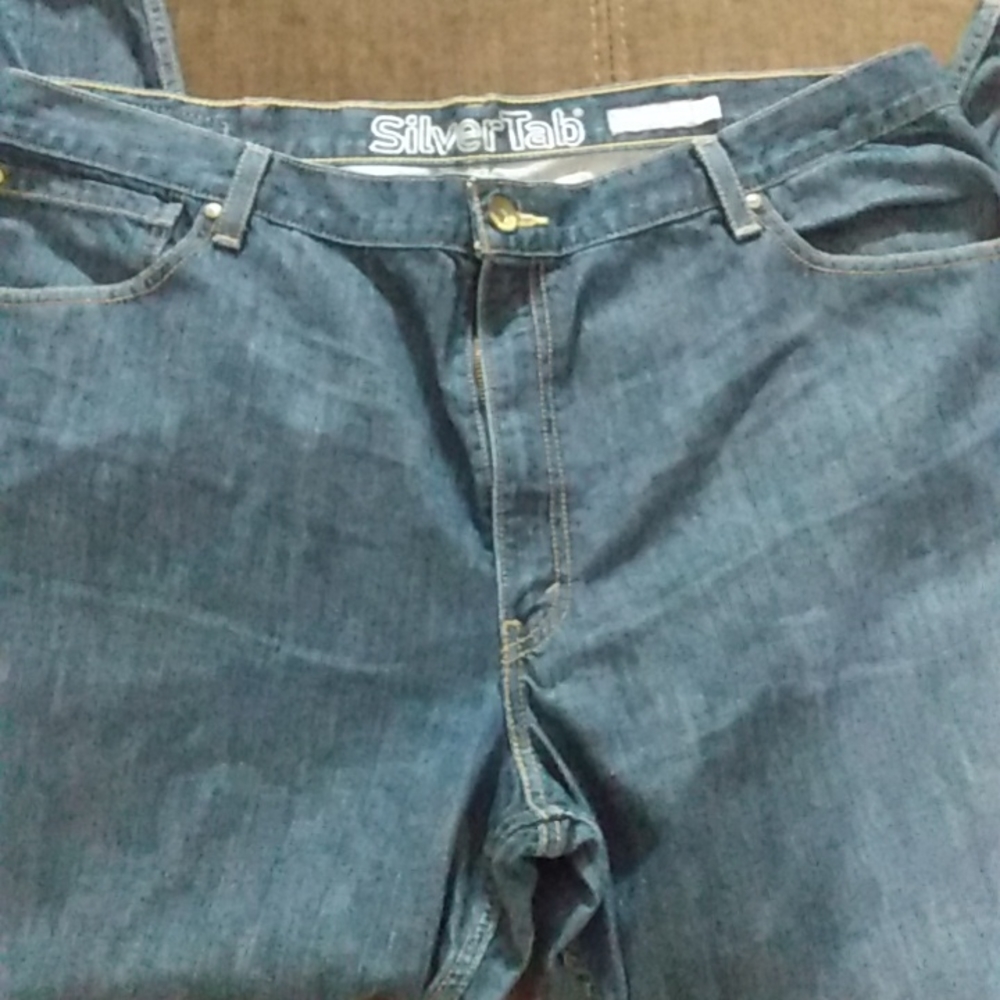 Men's vintage SilverTab Levi's 42/30